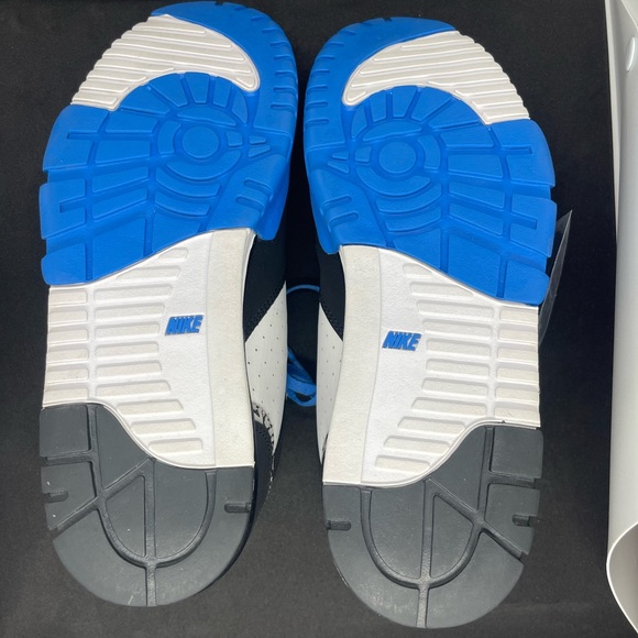 2014 Air Trainer 1 Low ‘Black Light Photo Blue’ - Picture 7 of 10